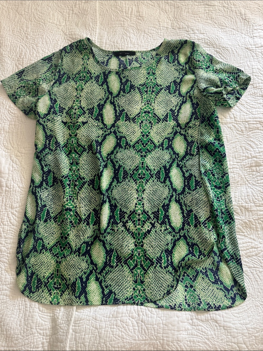 Green Snake Print Short Sleeve Blouse